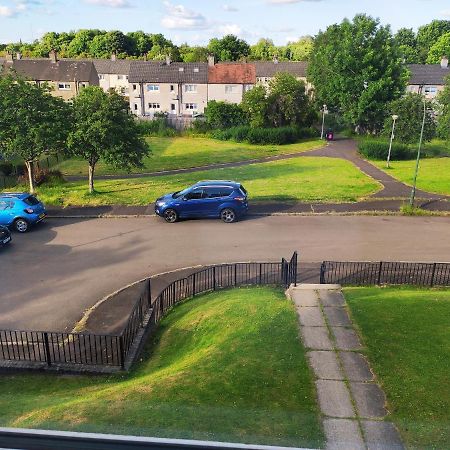 Single Bedroom In Quiet Neighbourhood Glasgow Kültér fotó